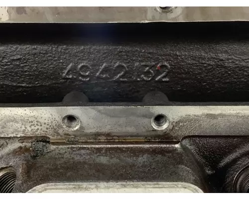 CUMMINS ISL9 Cylinder Head