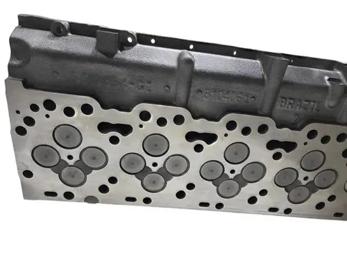 CUMMINS ISL9 Cylinder Head