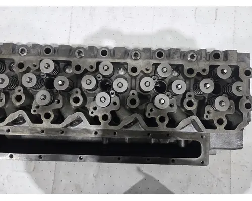 CUMMINS ISL9 Cylinder Head