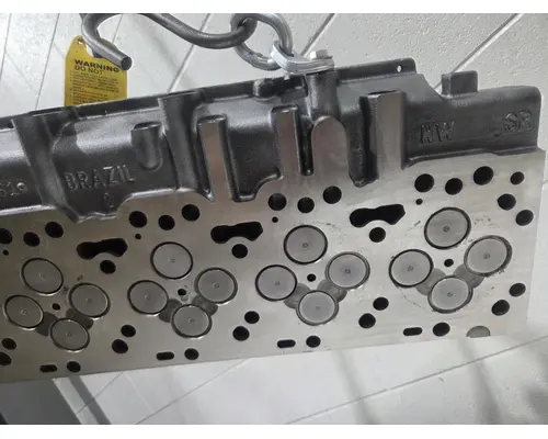 CUMMINS ISL9 Cylinder Head