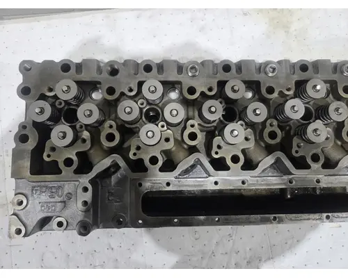 CUMMINS ISL9 Cylinder Head
