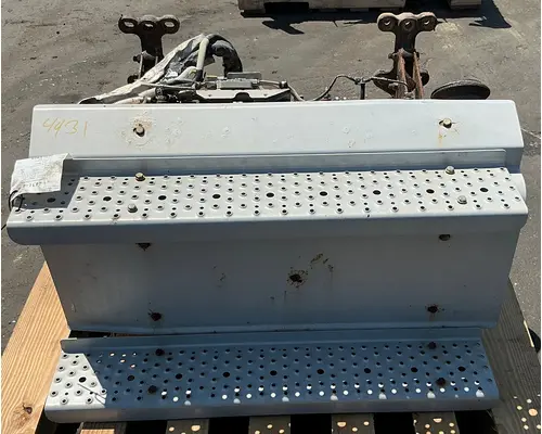 CUMMINS ISL9 DPF (Diesel Particulate Filter)