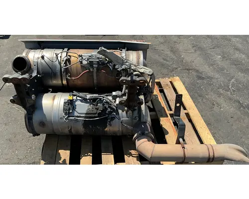 CUMMINS ISL9 DPF (Diesel Particulate Filter)