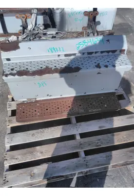 CUMMINS ISL9 DPF ASSEMBLY (DIESEL PARTICULATE FILTER)