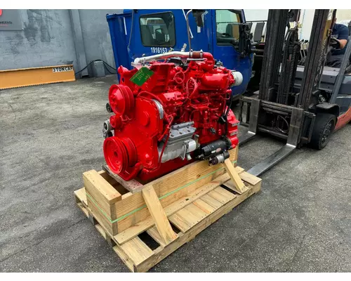 CUMMINS ISL9 Engine Assembly