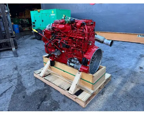 CUMMINS ISL9 Engine Assembly