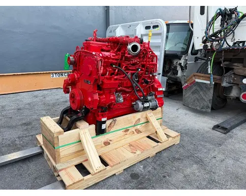 CUMMINS ISL9 Engine Assembly