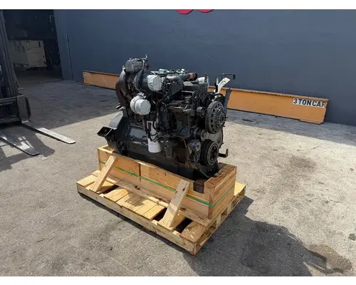 CUMMINS ISL9 Engine Assembly
