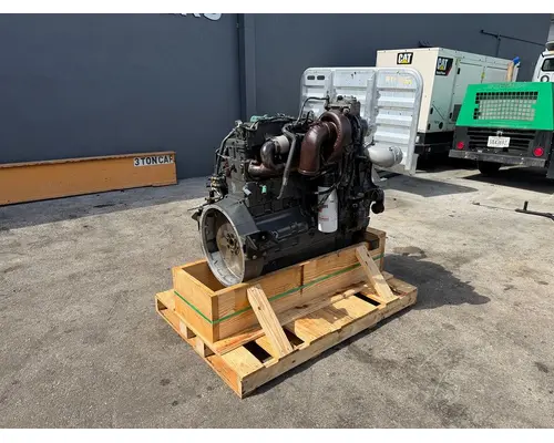 CUMMINS ISL9 Engine Assembly