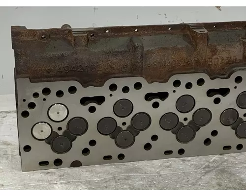 CUMMINS ISL9 Engine Cylinder Head