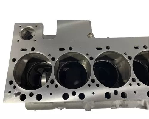 CUMMINS ISL Cylinder Block