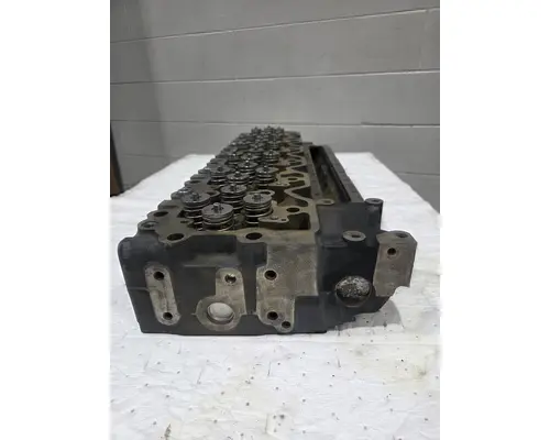 CUMMINS ISL Cylinder Head