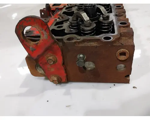 CUMMINS ISL Cylinder Head