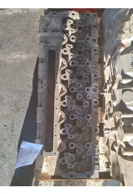 CUMMINS ISL Cylinder Head