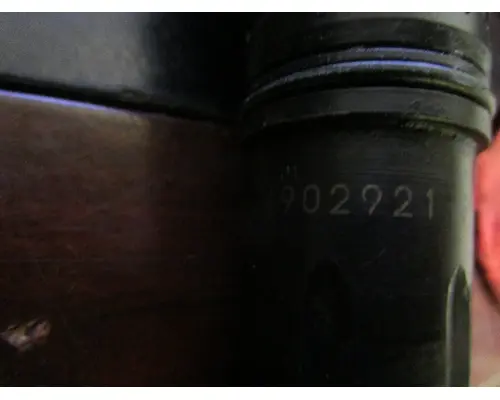 CUMMINS ISM_4902921 Fuel Injector