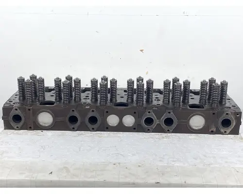 CUMMINS ISM DPF Cylinder Head