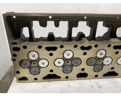 CUMMINS ISM DPF Engine Cylinder Head