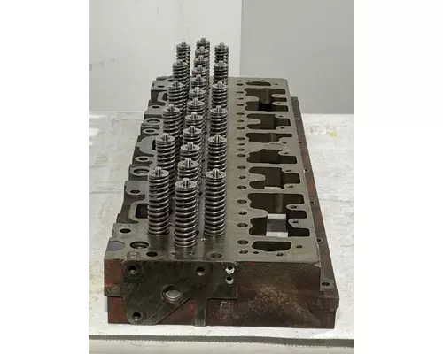 CUMMINS ISM DPF Engine Cylinder Head