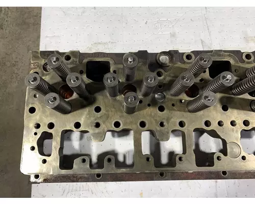 CUMMINS ISM DPF Engine Cylinder Head