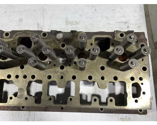 CUMMINS ISM DPF Engine Cylinder Head