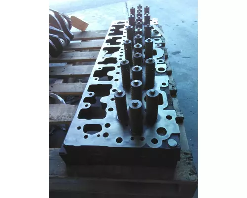 CUMMINS ISM EGR CYLINDER HEAD