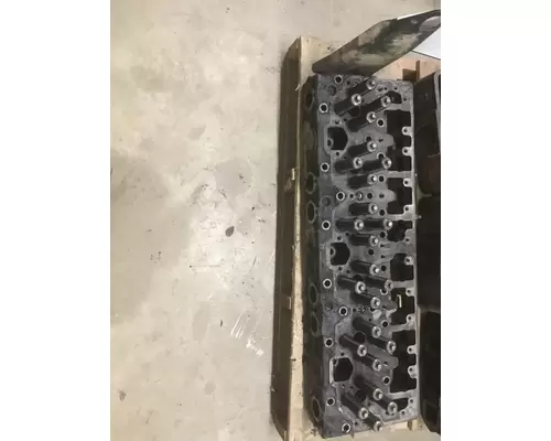 CUMMINS ISM EGR CYLINDER HEAD