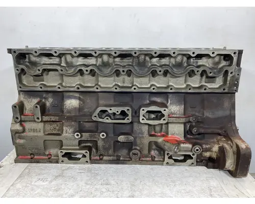 CUMMINS ISM EGR Cylinder Block