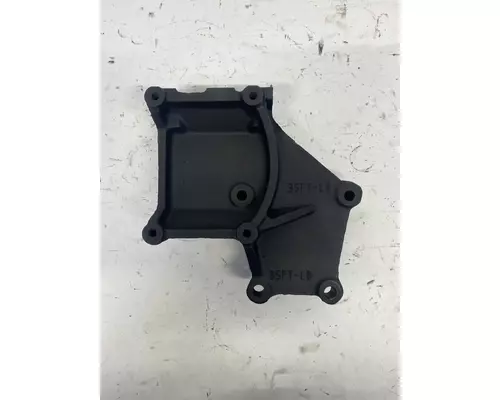 CUMMINS ISM EGR Engine Bracket