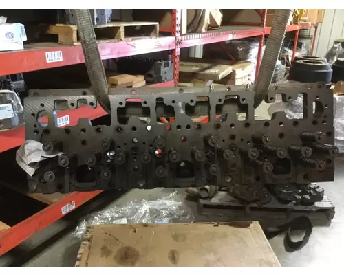 CUMMINS ISM11 CYLINDER HEAD