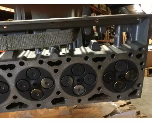 CUMMINS ISM11 CYLINDER HEAD