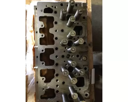 CUMMINS ISM11 CYLINDER HEAD