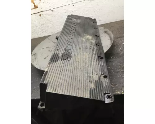 CUMMINS ISM11 VALVE COVER