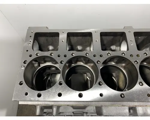 CUMMINS ISM Cylinder Block