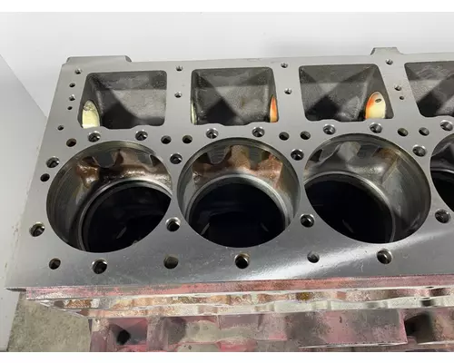 CUMMINS ISM Cylinder Block