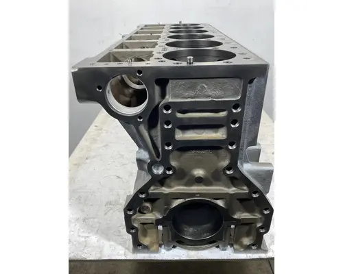 CUMMINS ISM Cylinder Block