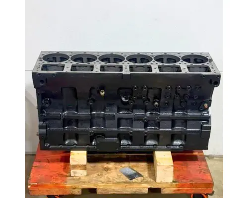 CUMMINS ISM Cylinder Block