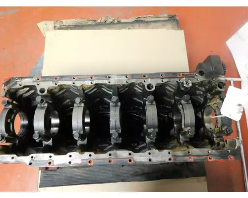 CUMMINS ISM Cylinder Block