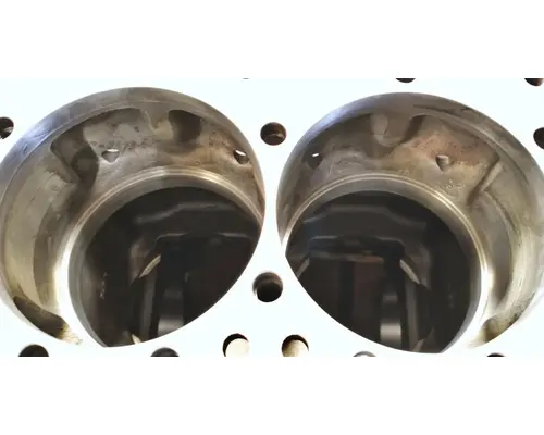 CUMMINS ISM Cylinder Block