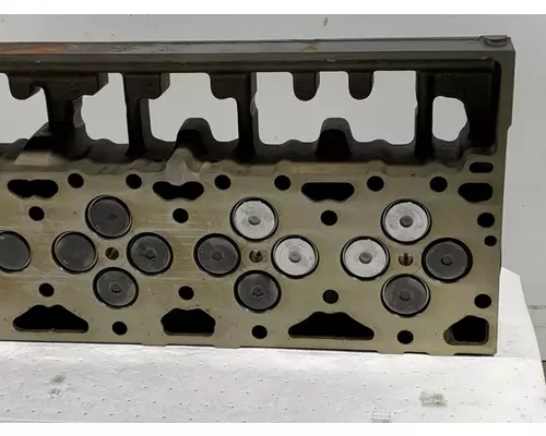CUMMINS ISM Cylinder Head