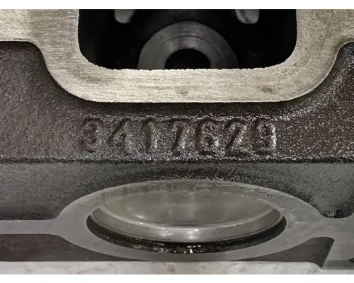 CUMMINS ISM Cylinder Head