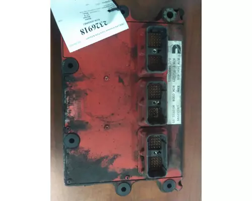 CUMMINS ISM ENGINE CONTROL MODULE (ECM)