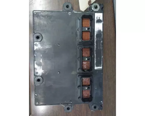 CUMMINS ISM ENGINE CONTROL MODULE (ECM)