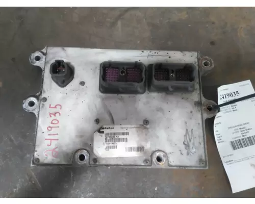 CUMMINS ISM ENGINE CONTROL MODULE (ECM)