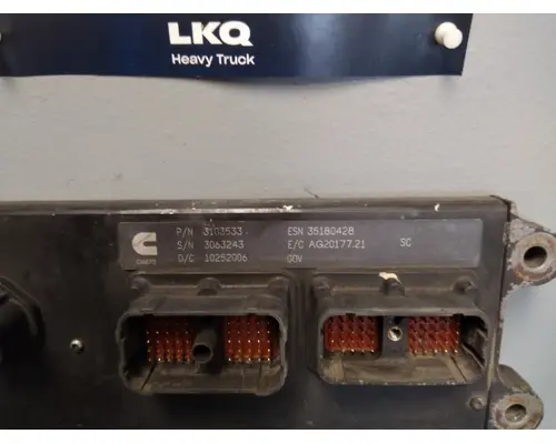 CUMMINS ISM ENGINE CONTROL MODULE (ECM)