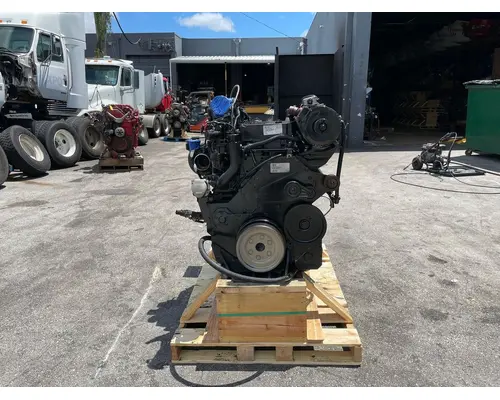 CUMMINS ISM Engine Assembly