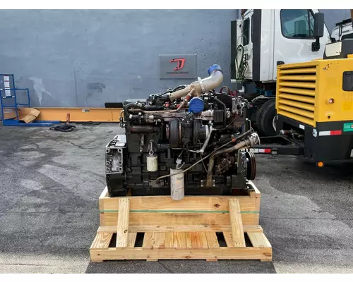 CUMMINS ISM Engine Assembly