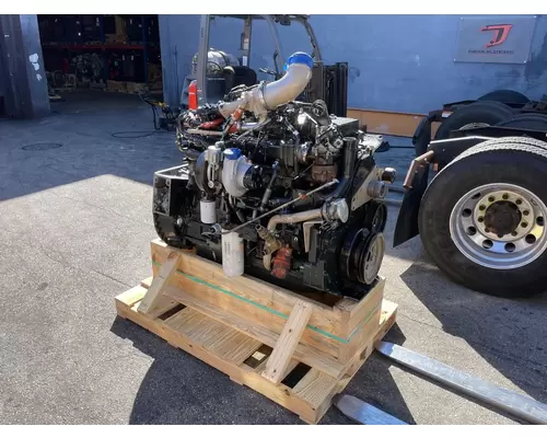 CUMMINS ISM Engine Assembly