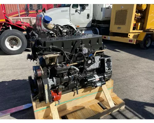 CUMMINS ISM Engine Assembly