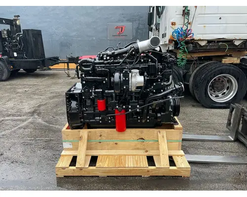 CUMMINS ISM Engine Assembly