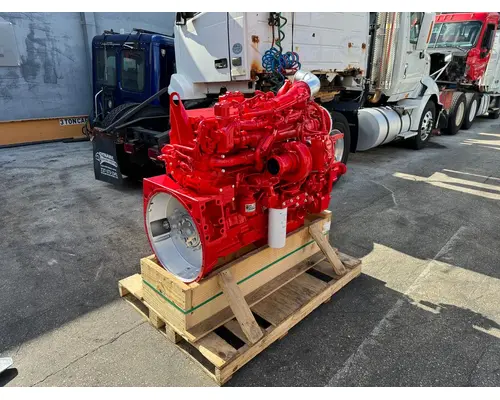 CUMMINS ISM Engine Assembly